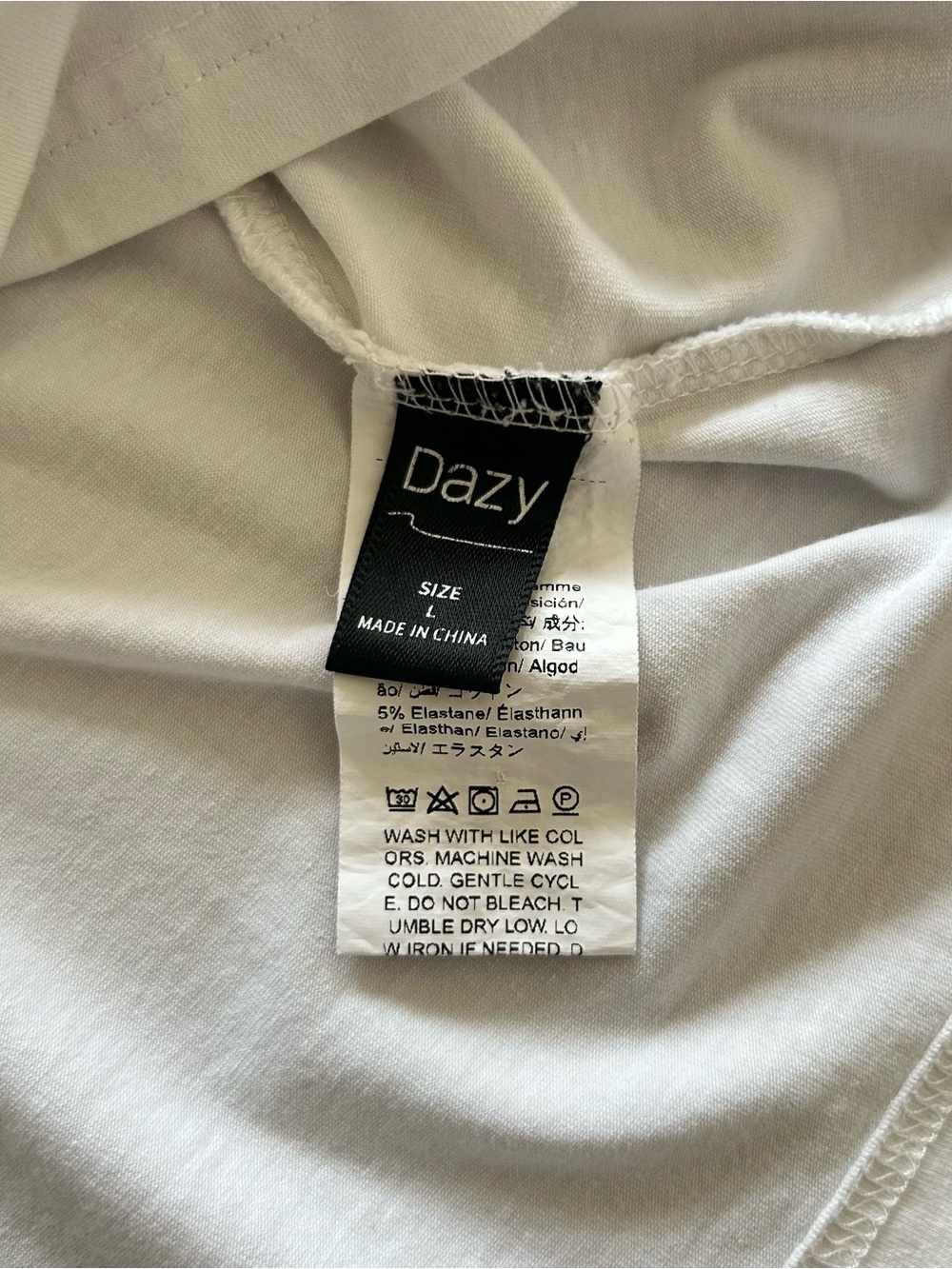 EUC Large Dazy White Baby Tee 95% Cotton Tshirt Basic Solid Pleated Front Crew - Picture 6 of 6